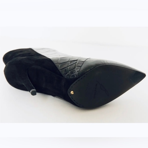 BRIAN ATWOOD Black Suede Embossed Croc Leather Pointed Toe Heel ankle Bootie - Picture 5 of 8